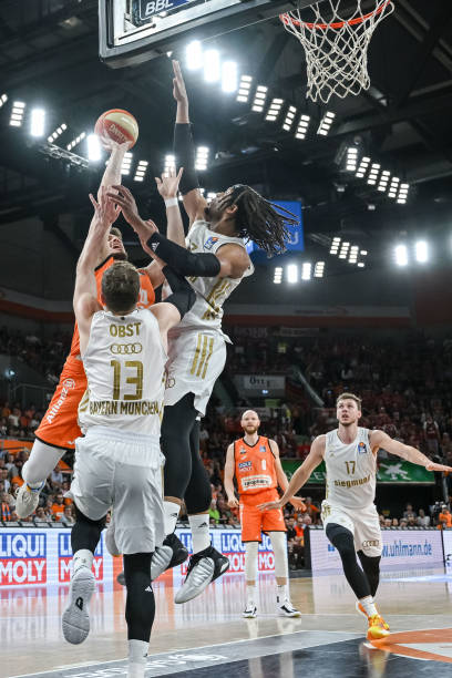 临场战术的 临场战术的