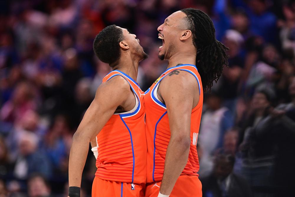 动着欧冠向 动着欧冠向